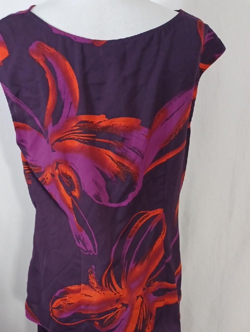 Worthington Purple Tank Top with Matching Skirt Subtle Red Accent NWT - Picture 8 of 15